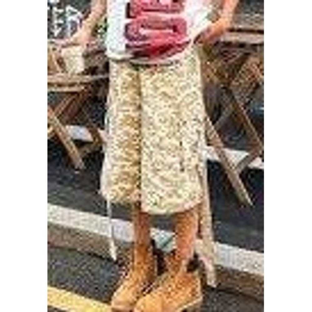 LABELRAIL x DAISY BIRCHALL Camo Cargo Shorts Size 18 Elastic Waist Drawstring